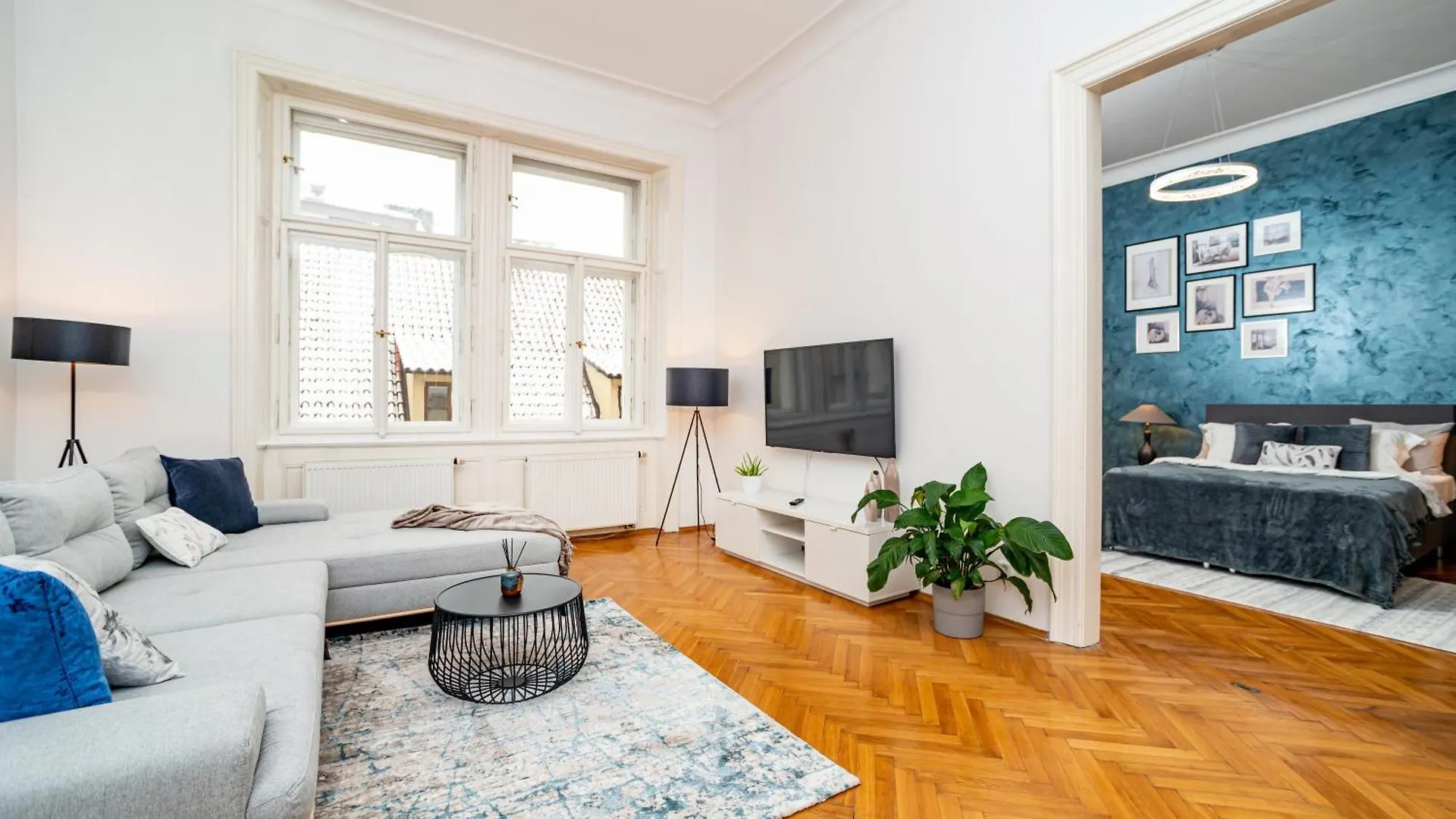 Spacious Two-Bedroom Apartment In Old Town Prague Czech Republic
