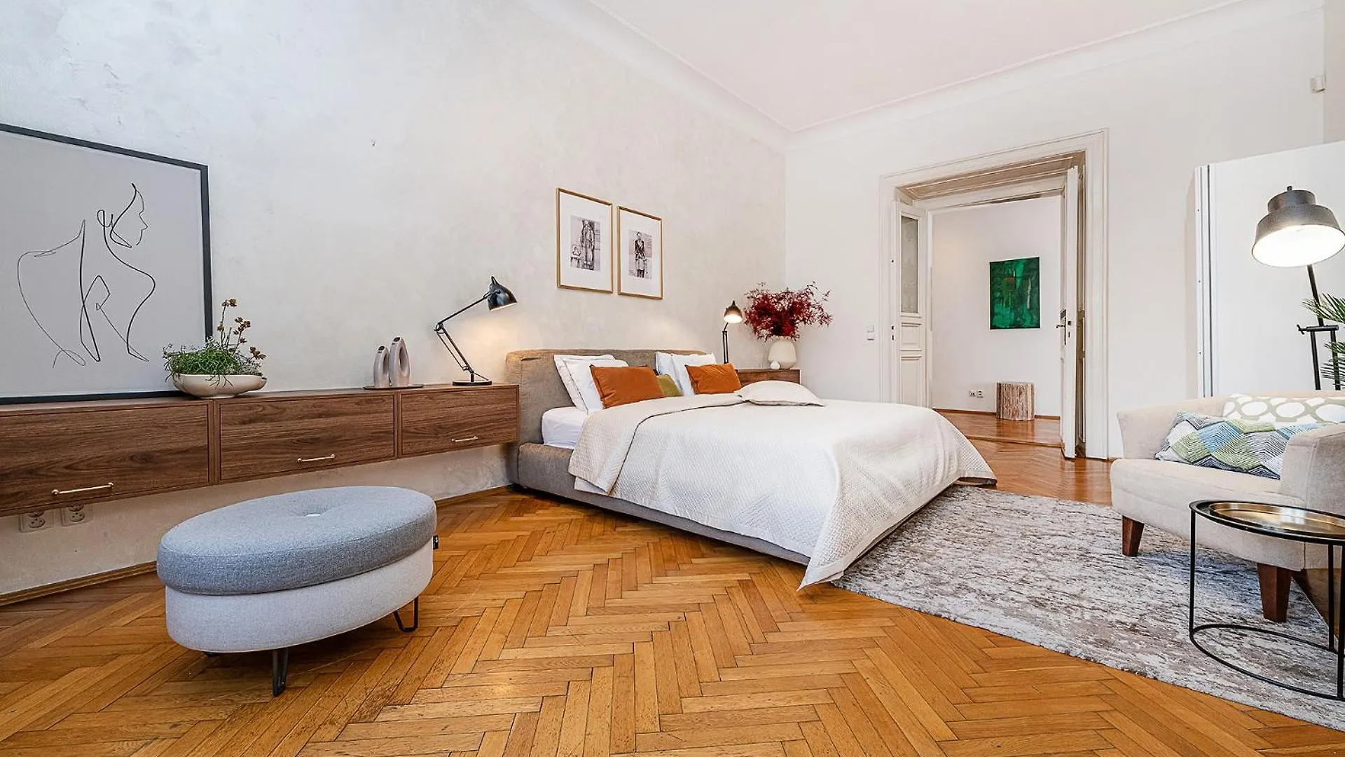 Spacious Two-Bedroom Apartment In Old Town Prague 0*,