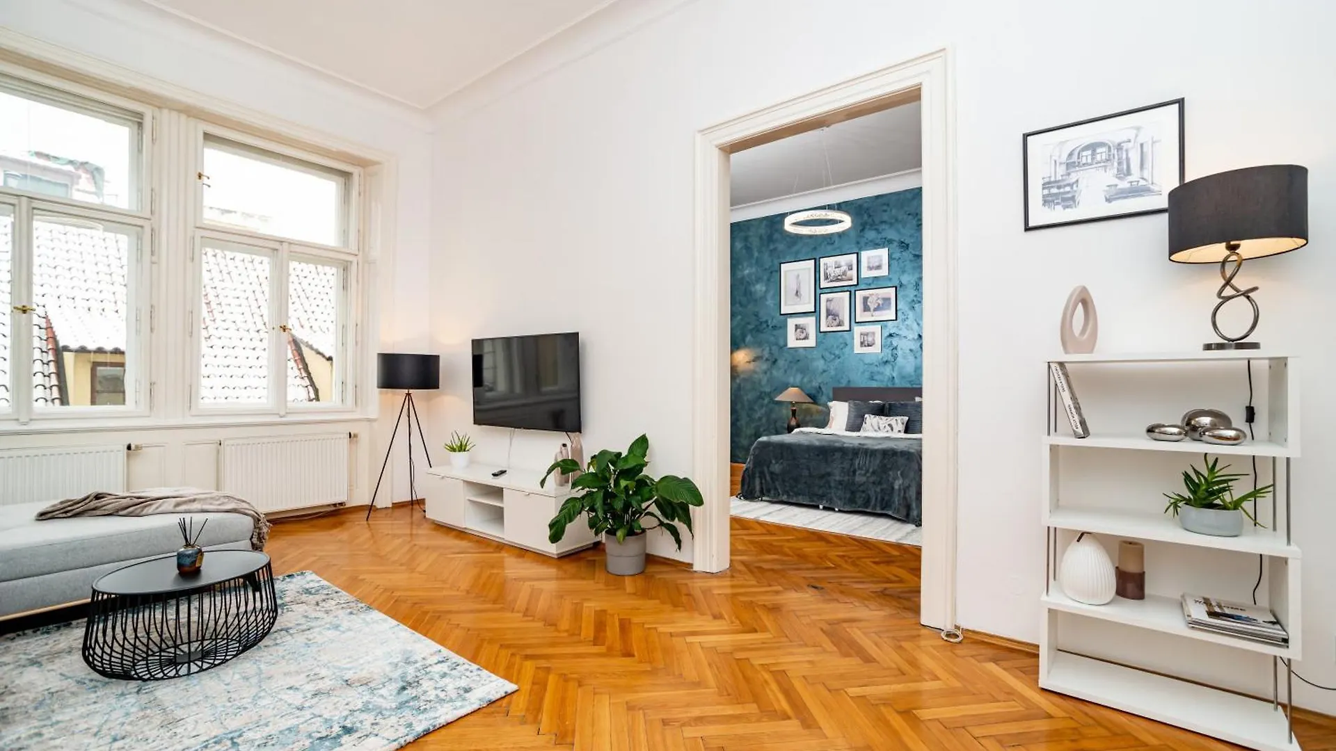 Spacious Two-Bedroom Apartment In Old Town Prague 0*,