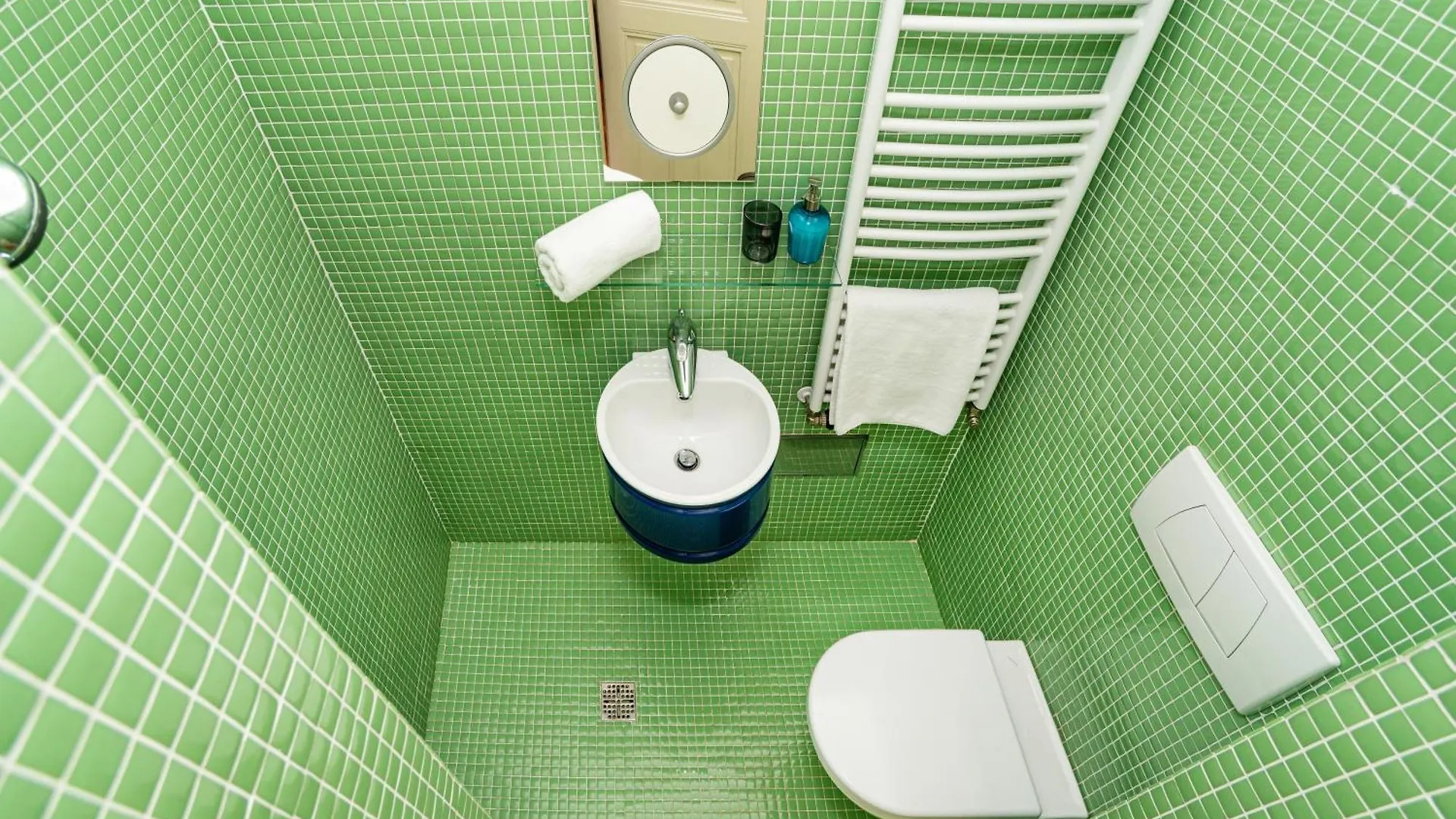 Spacious Two-Bedroom Apartment In Old Town Prague Czech Republic